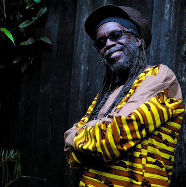 Macka B + Roots Ragga Band